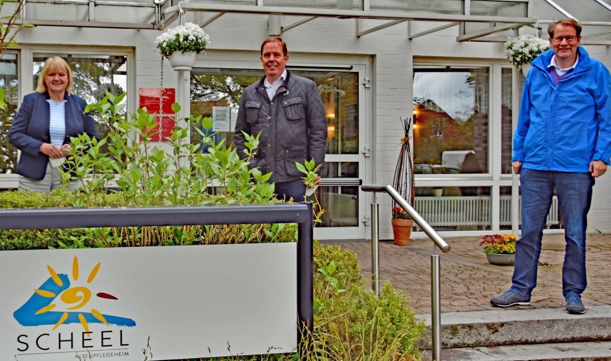 Gero Storjohann und Katja Rathje-Hoffmann besuchen das Altenpflegeheim SCHEEL in Norderstedt - Bild