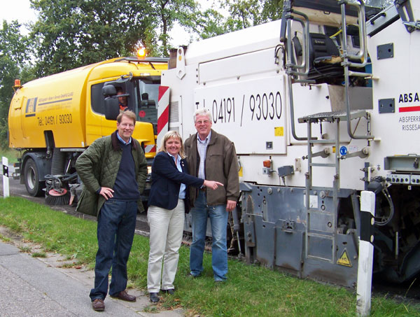 Gero Storjohann beim Start der Straßensanierung in Kisdorferwohldt - Bild